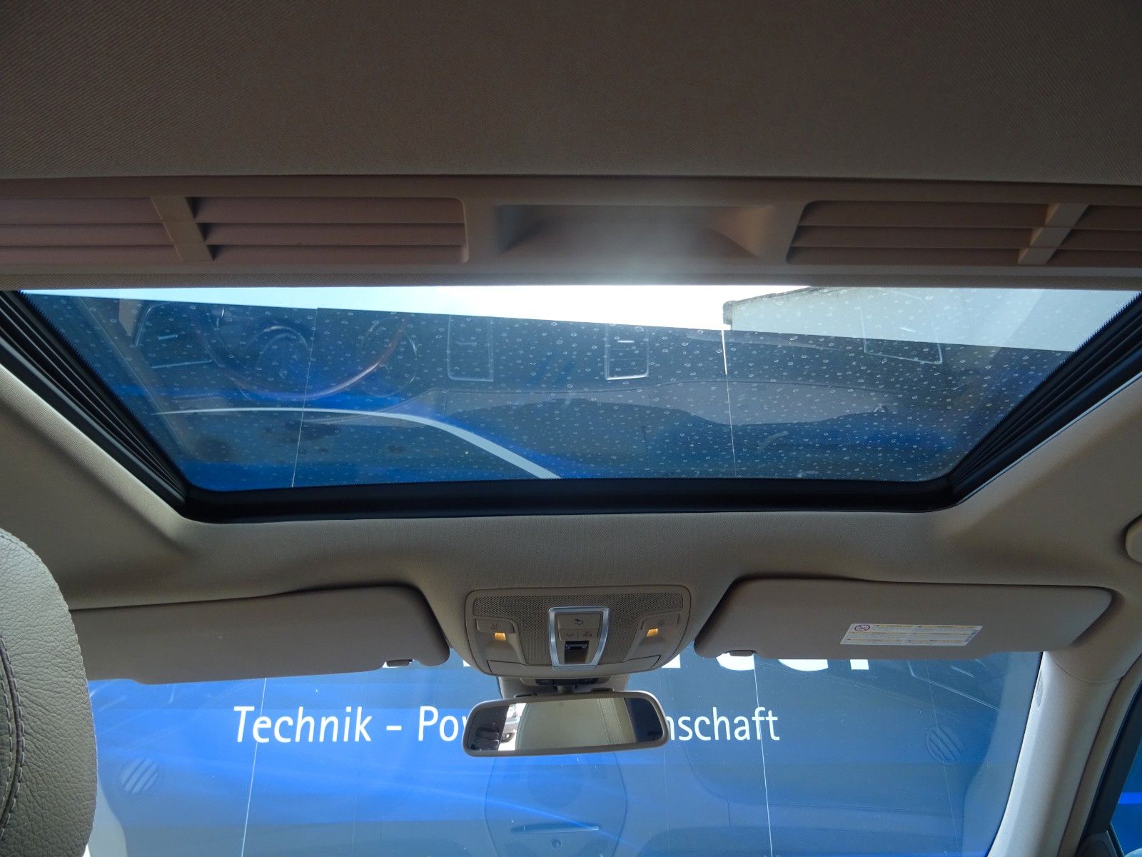 Fahrzeugabbildung Mercedes-Benz ML 63 AMG ML -Klasse ML 63 AMG