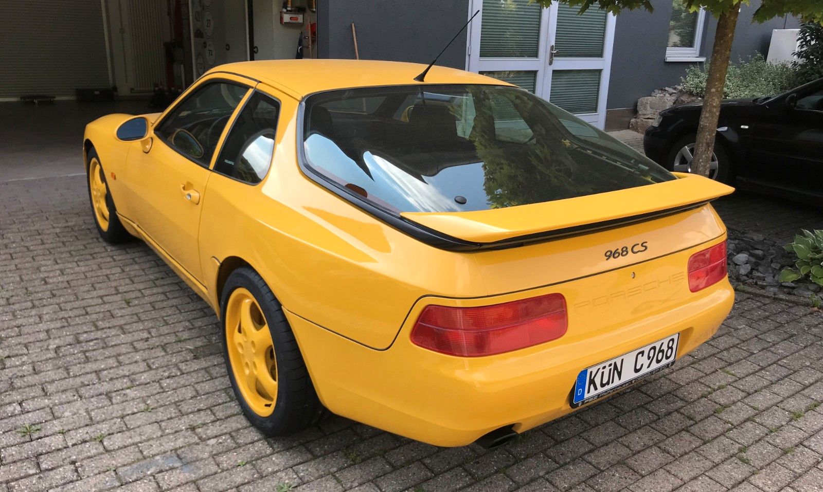 Fahrzeugabbildung Porsche 968 Clubsport