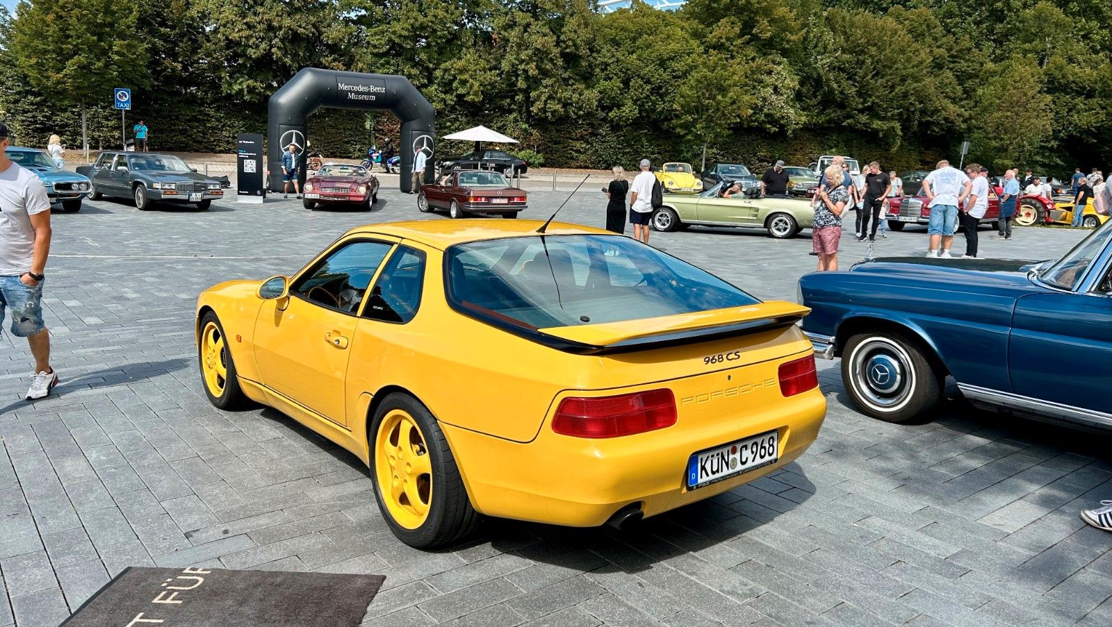 Fahrzeugabbildung Porsche 968 Clubsport