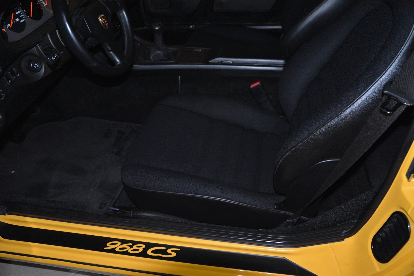 Fahrzeugabbildung Porsche 968 Clubsport