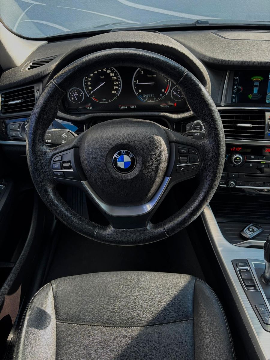 Fahrzeugabbildung BMW X3 Baureihe X3 xDrive 20 d xLine