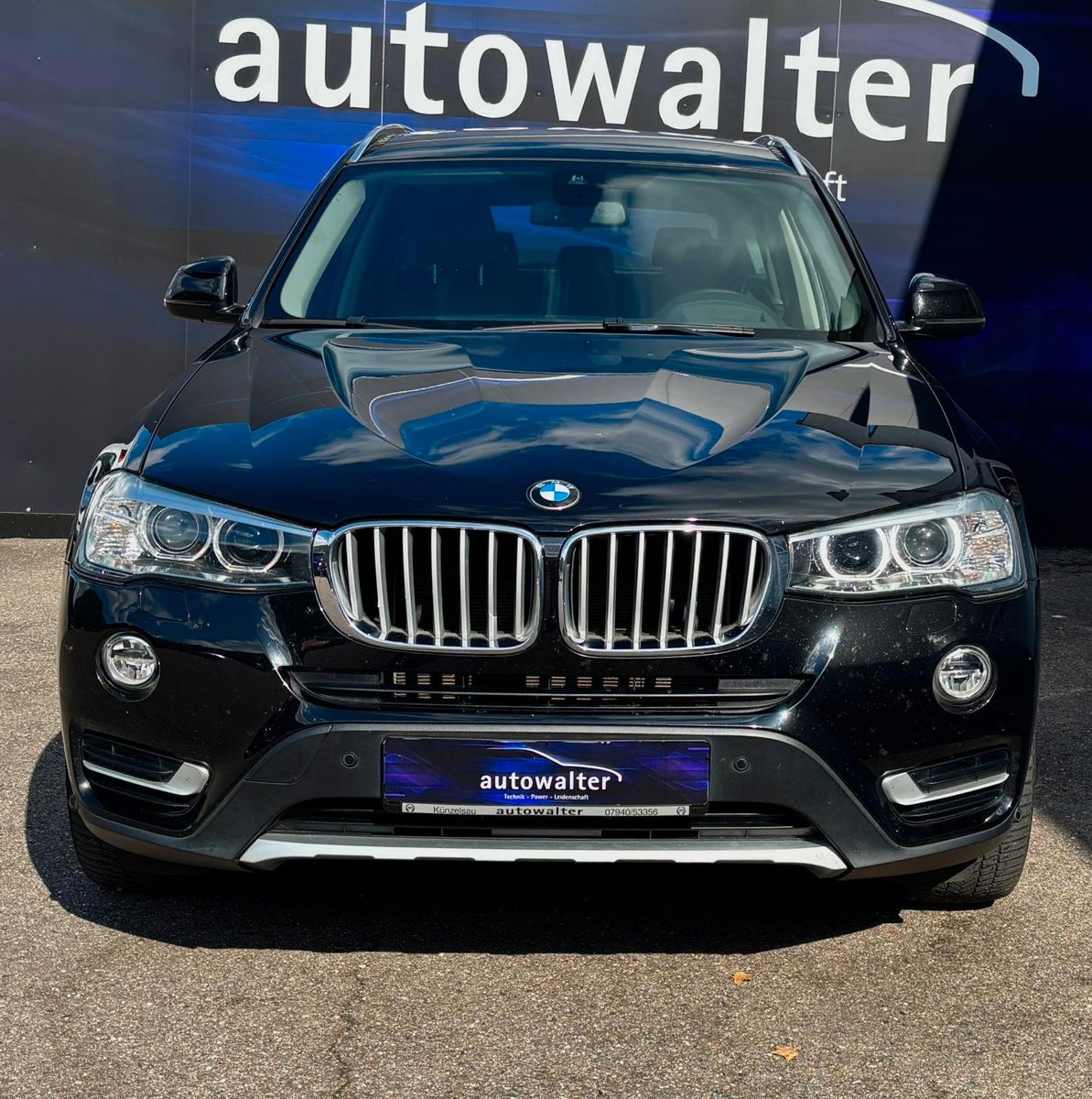 Fahrzeugabbildung BMW X3 Baureihe X3 xDrive 20 d xLine