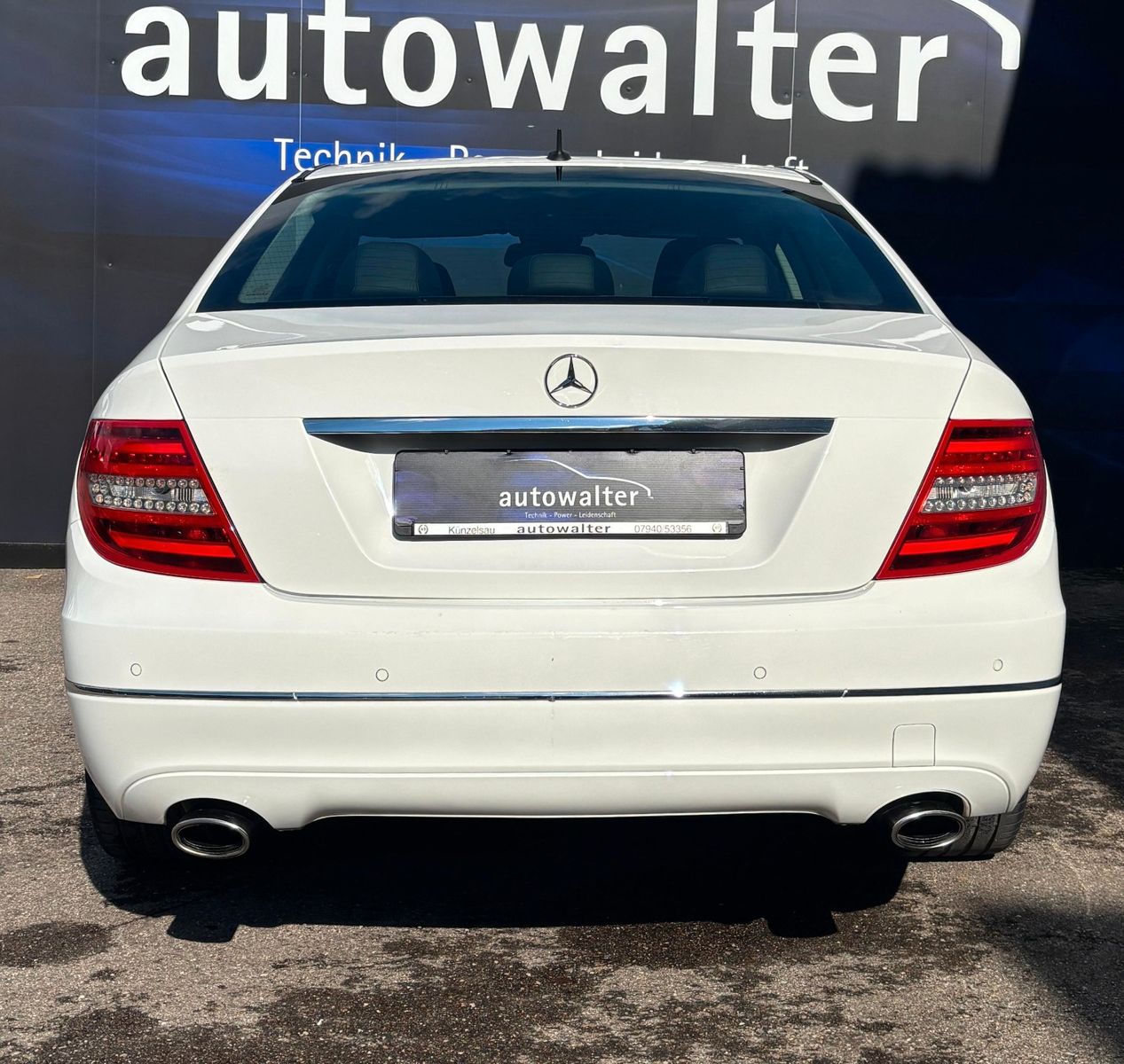 Fahrzeugabbildung Mercedes-Benz C 300 Lim. CDI BlueEfficien 4Matic Standheizung