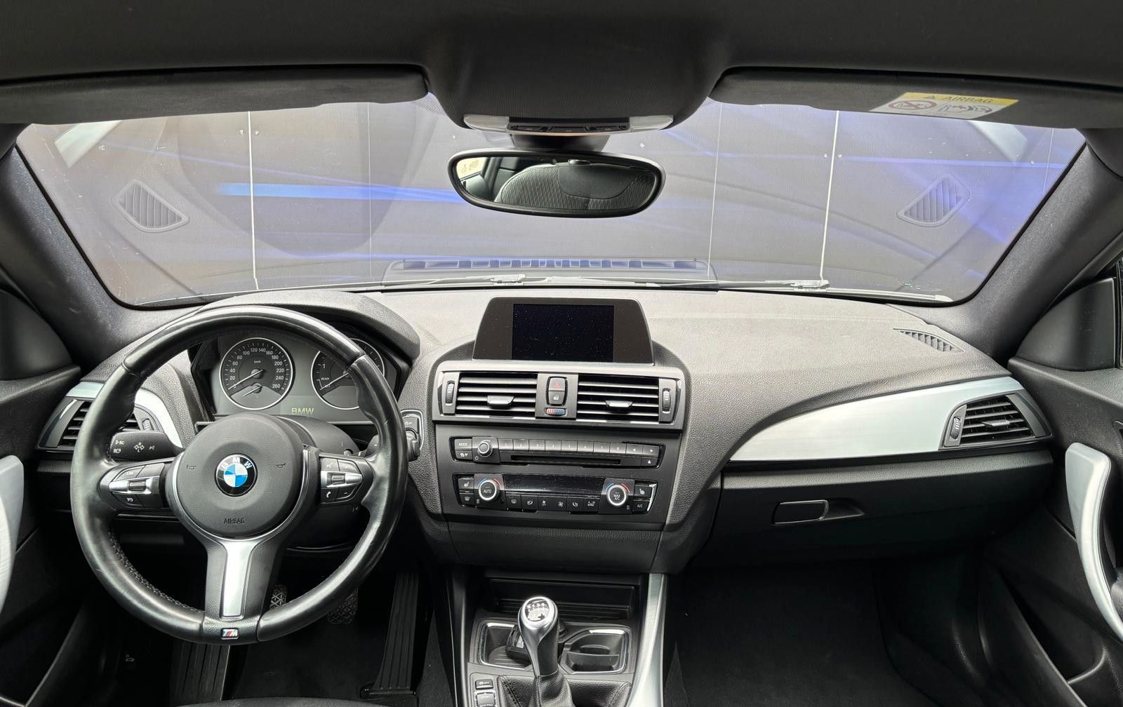 Fahrzeugabbildung BMW 116 Baureihe 1 Lim. 3-trg. 116 i