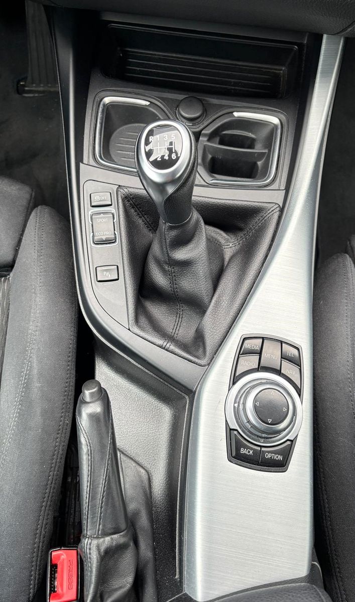 Fahrzeugabbildung BMW 116 Baureihe 1 Lim. 3-trg. 116 i