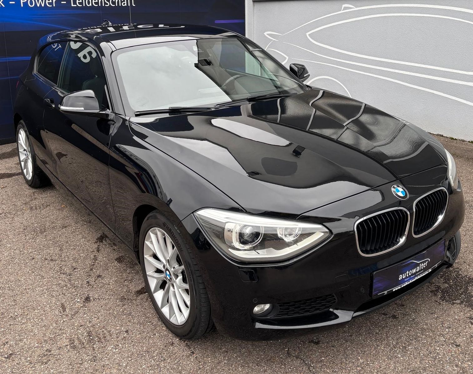 Fahrzeugabbildung BMW 116 Baureihe 1 Lim. 3-trg. 116 i