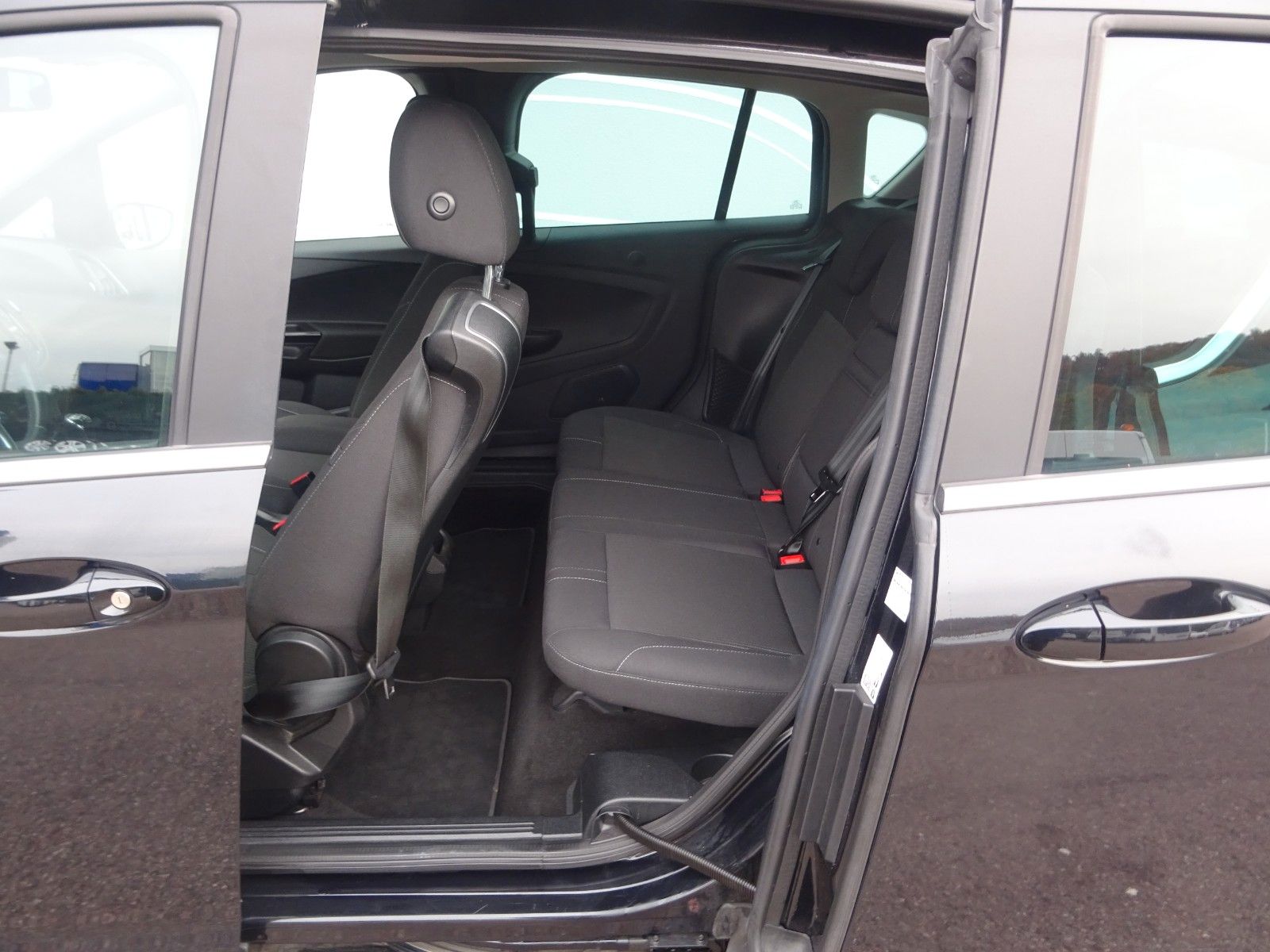 Fahrzeugabbildung Ford B-Max B-MAX Titanium Zahnriemen neu,KAT Neu,