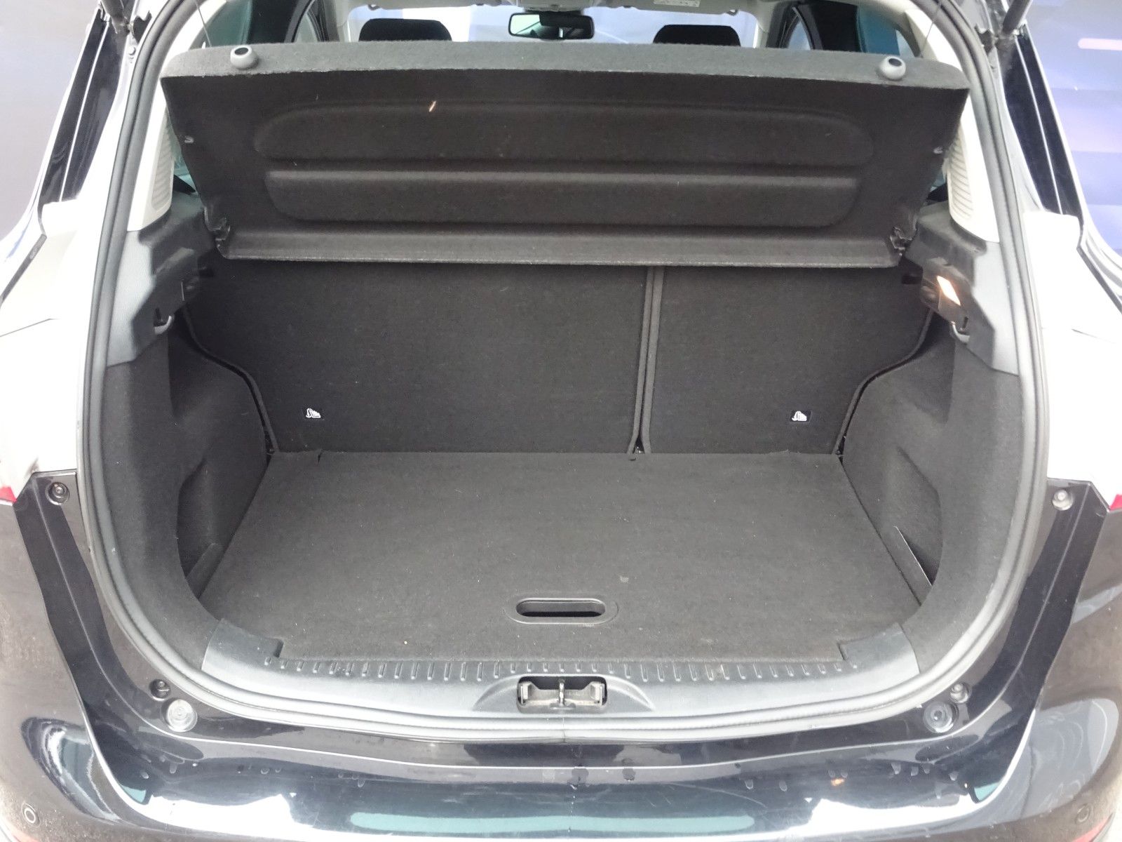 Fahrzeugabbildung Ford B-Max B-MAX Titanium Zahnriemen neu,KAT Neu,