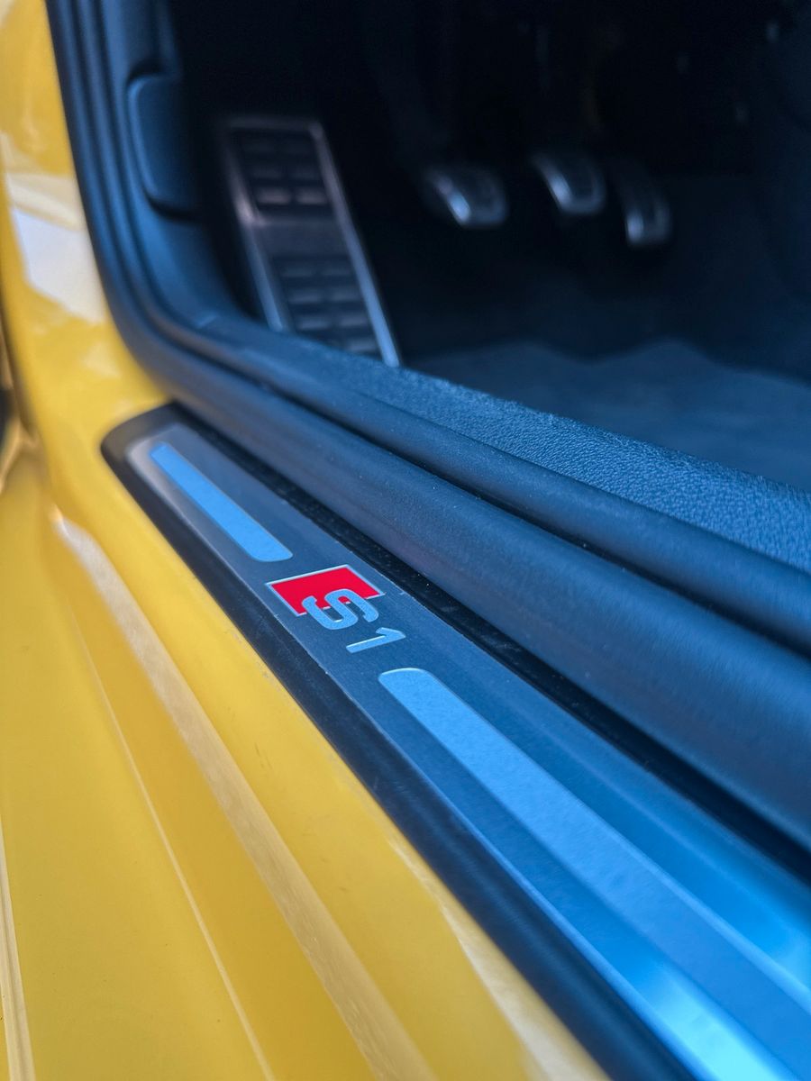 Fahrzeugabbildung Audi S1 Sportback 2.0 TFSI quattro