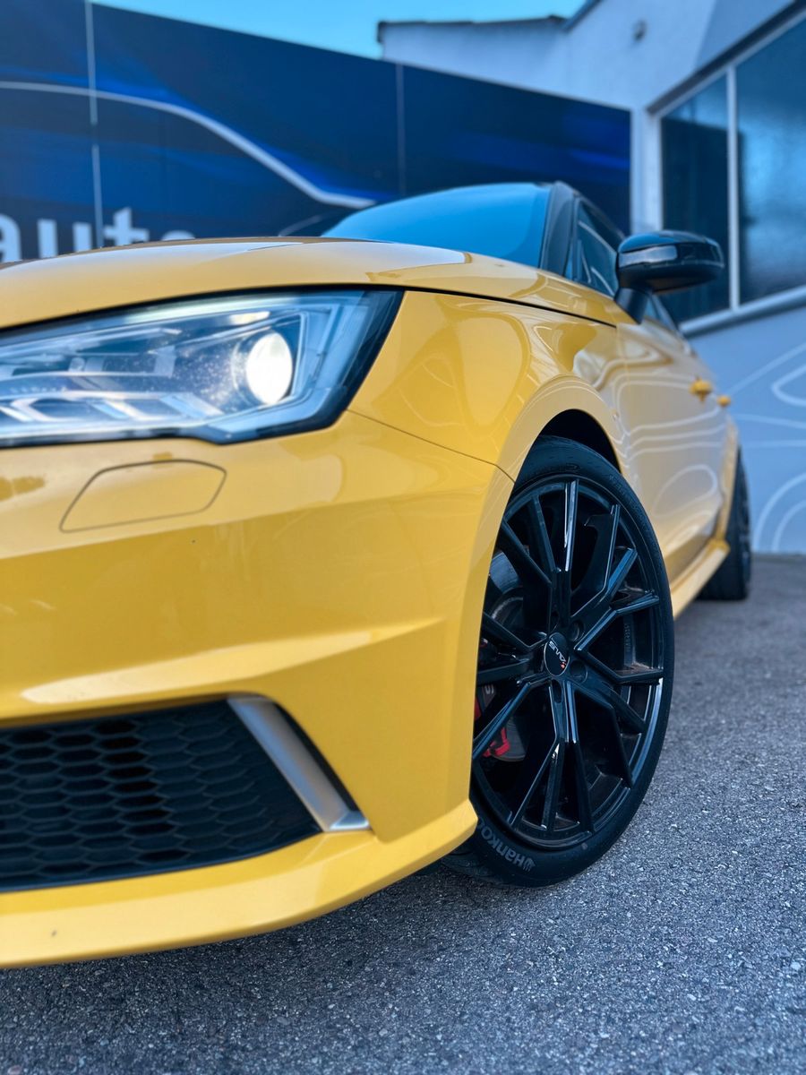 Fahrzeugabbildung Audi S1 Sportback 2.0 TFSI quattro