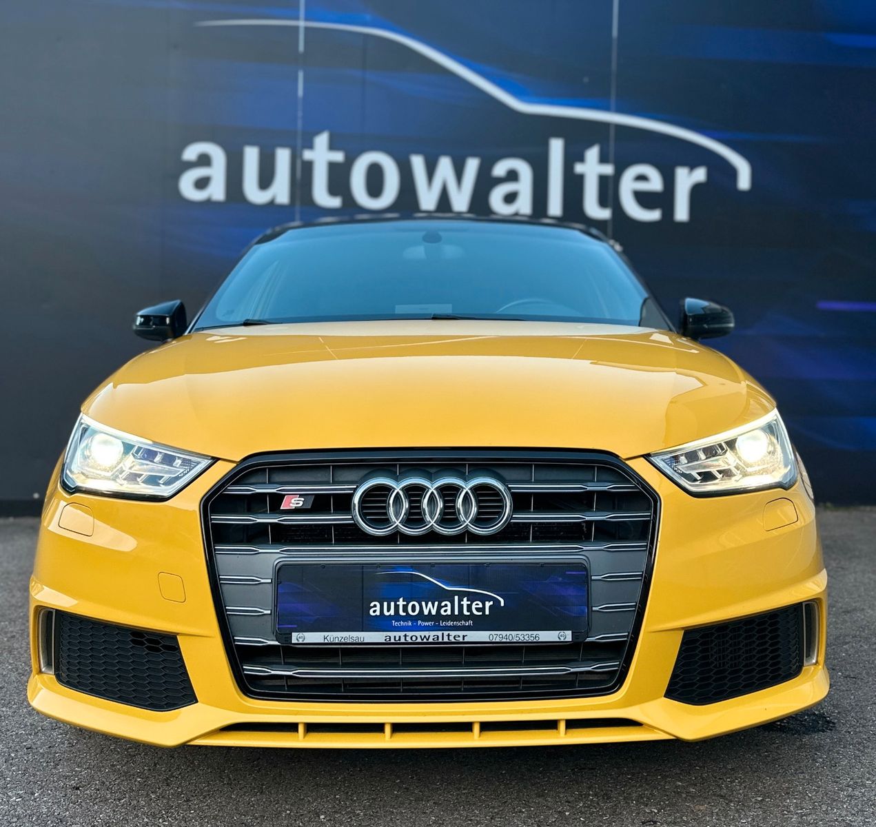 Fahrzeugabbildung Audi S1 Sportback 2.0 TFSI quattro