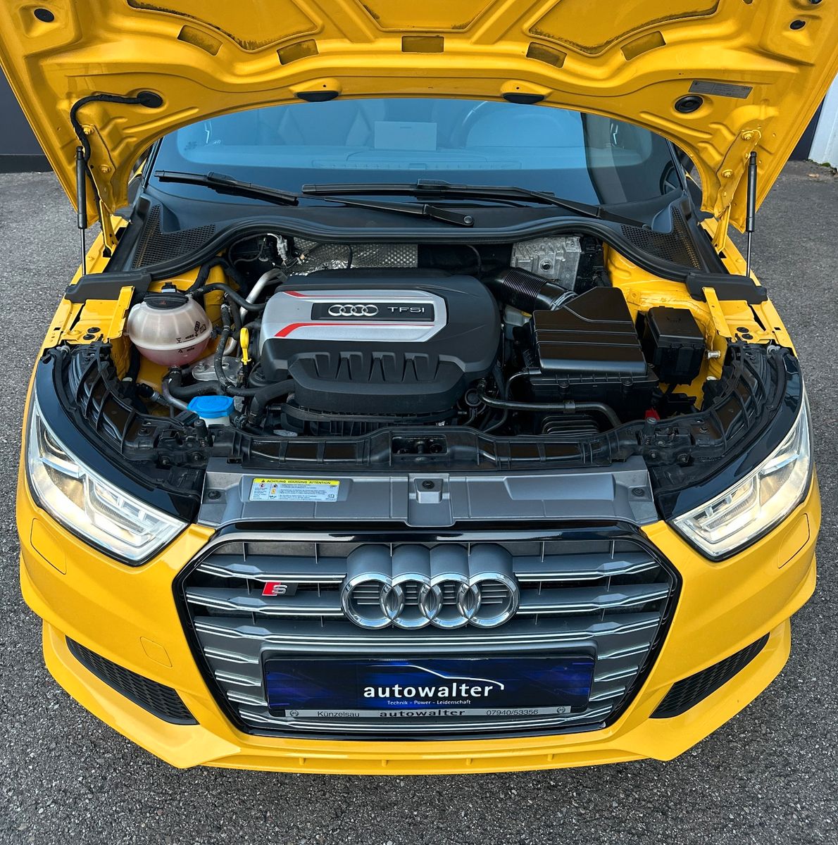 Fahrzeugabbildung Audi S1 Sportback 2.0 TFSI quattro