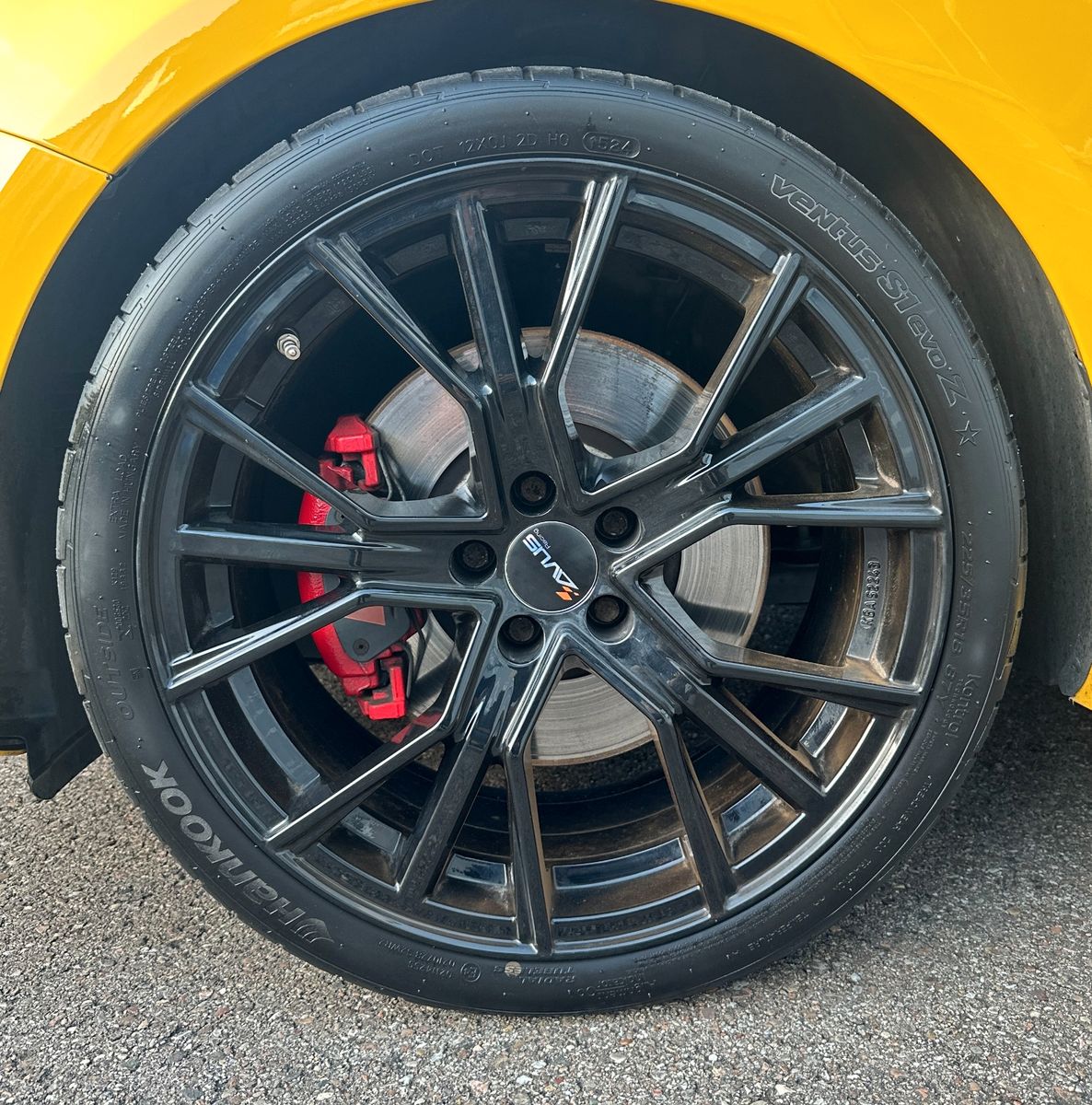 Fahrzeugabbildung Audi S1 Sportback 2.0 TFSI quattro