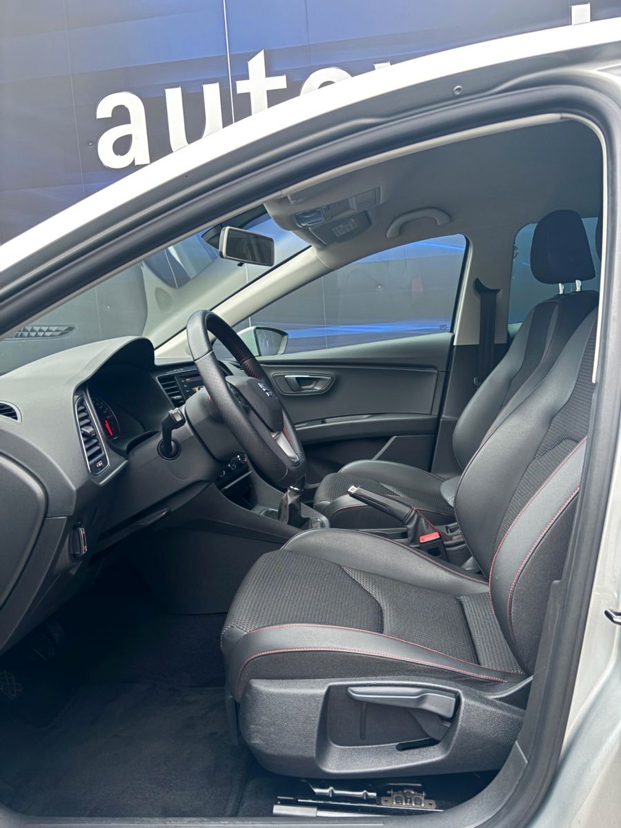 Fahrzeugabbildung SEAT Leon FR