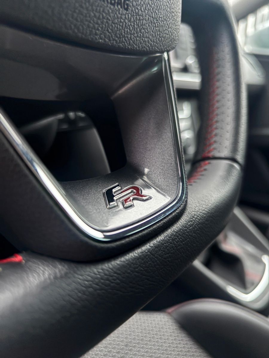 Fahrzeugabbildung SEAT Leon FR