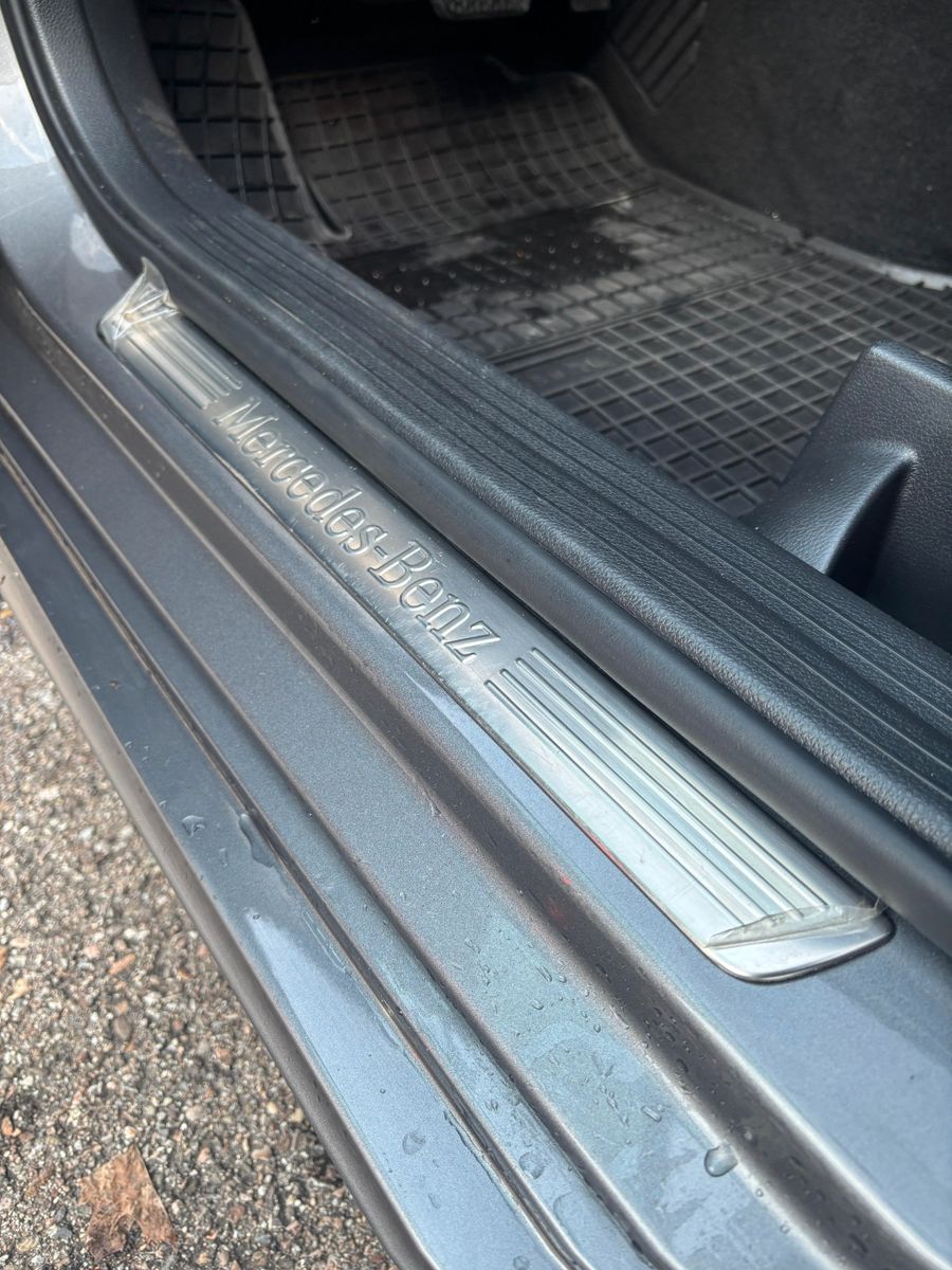 Fahrzeugabbildung Mercedes-Benz B 200 ,Navigationssystem,Sitzheizung,PDC