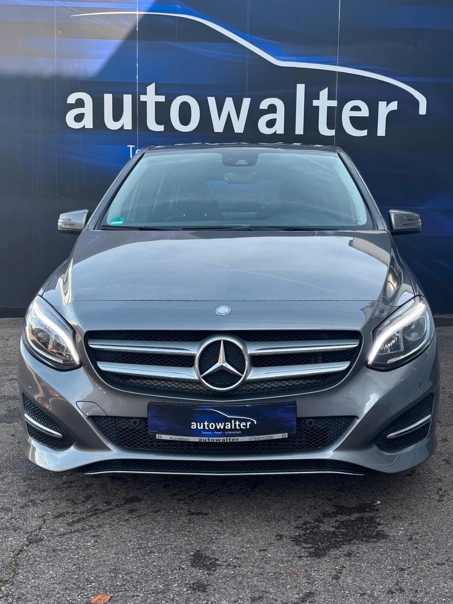 Fahrzeugabbildung Mercedes-Benz B 200 ,Navigationssystem,Sitzheizung,PDC
