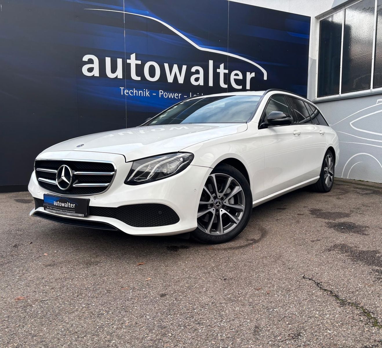 Mercedes-Benz E 220 T d 4Matic,Avantgarde,AHK Schwenkbar