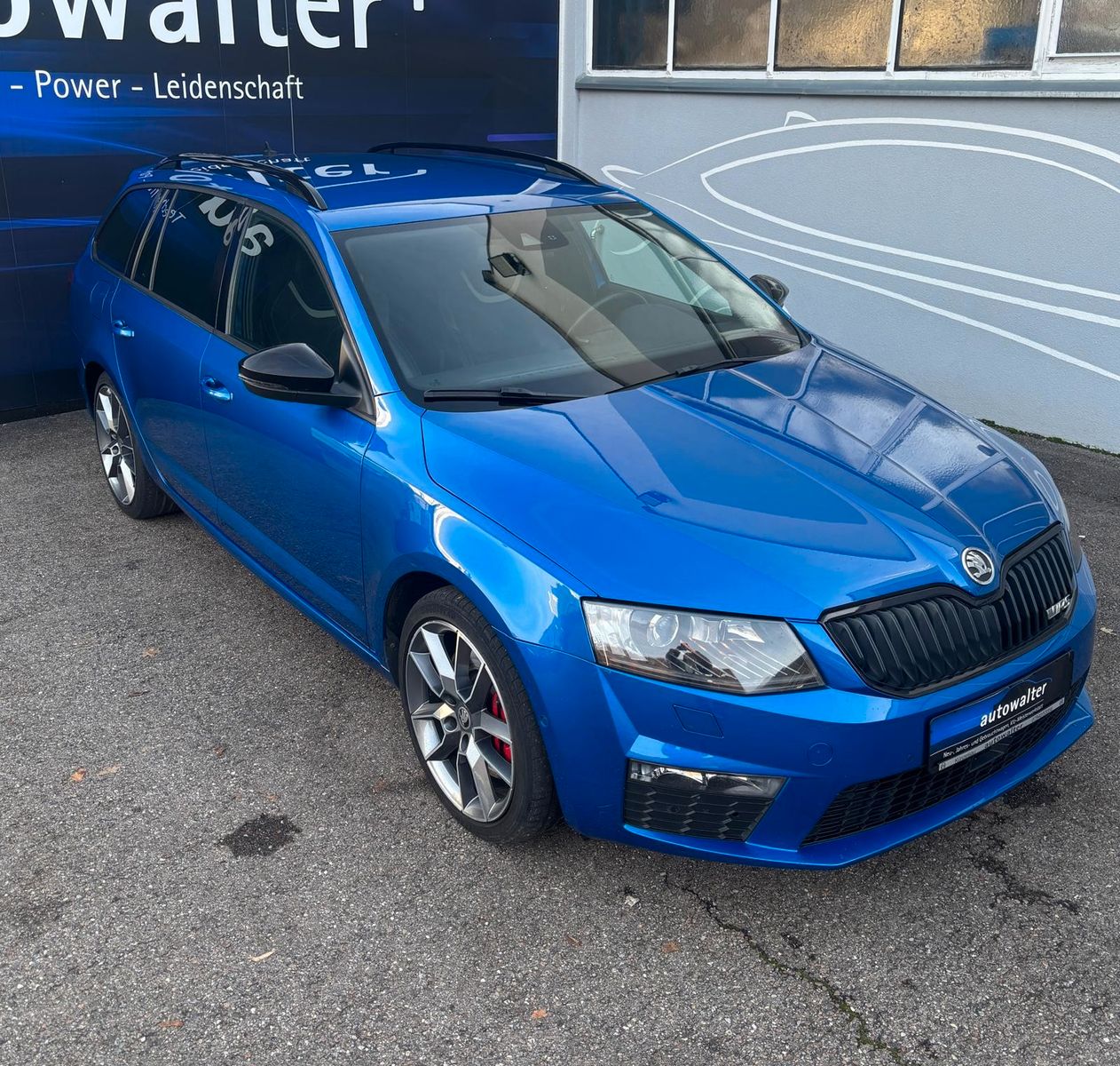 Fahrzeugabbildung SKODA Octavia Combi RS Zahnriemen und Wasserpumpe Neu