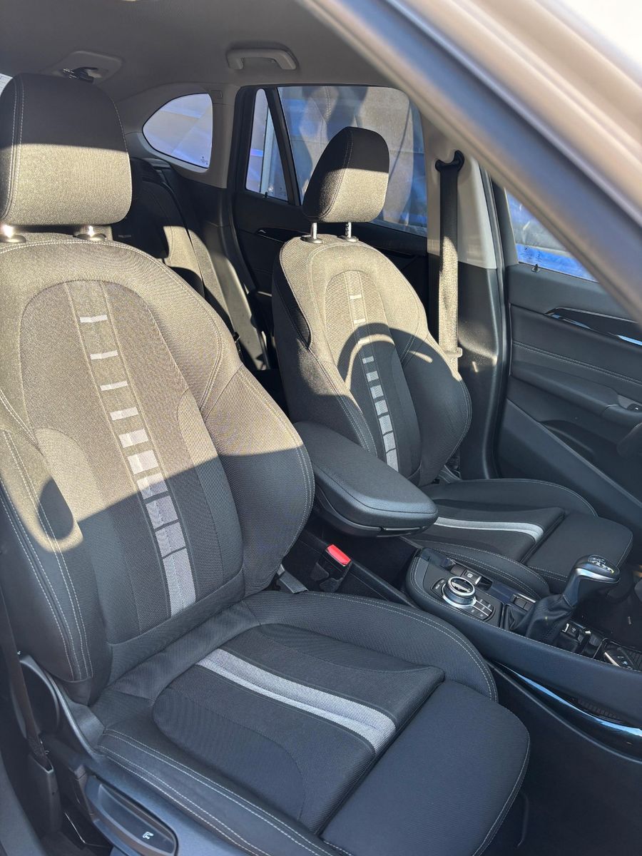 Fahrzeugabbildung BMW X1 sDrive 18 d Sport Line