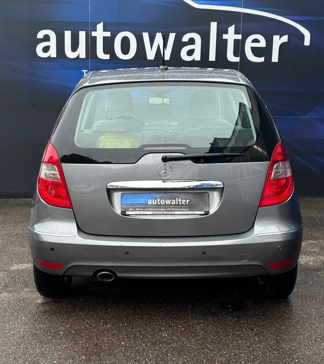 Fahrzeugabbildung Mercedes-Benz A 200  Elegance