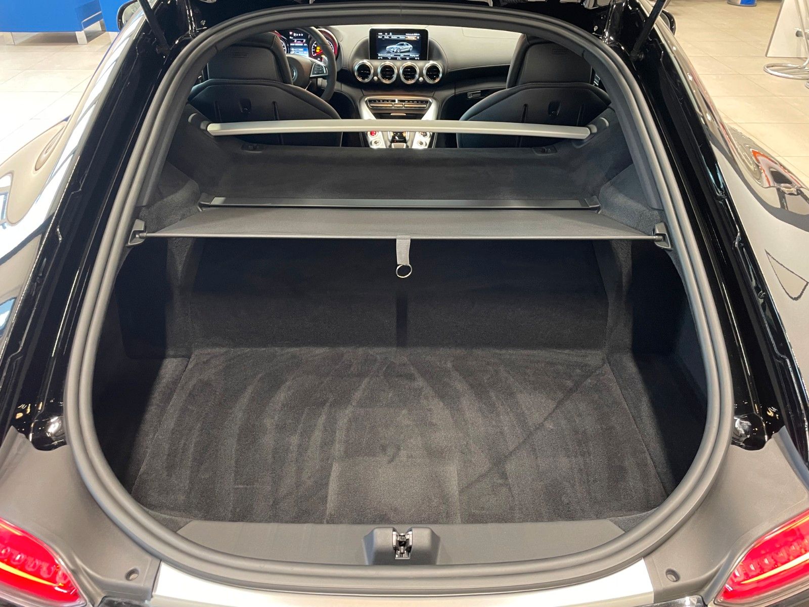 Fahrzeugabbildung Mercedes-Benz AMG GT Coupe*Pano*AMG Performance*Mwst.*