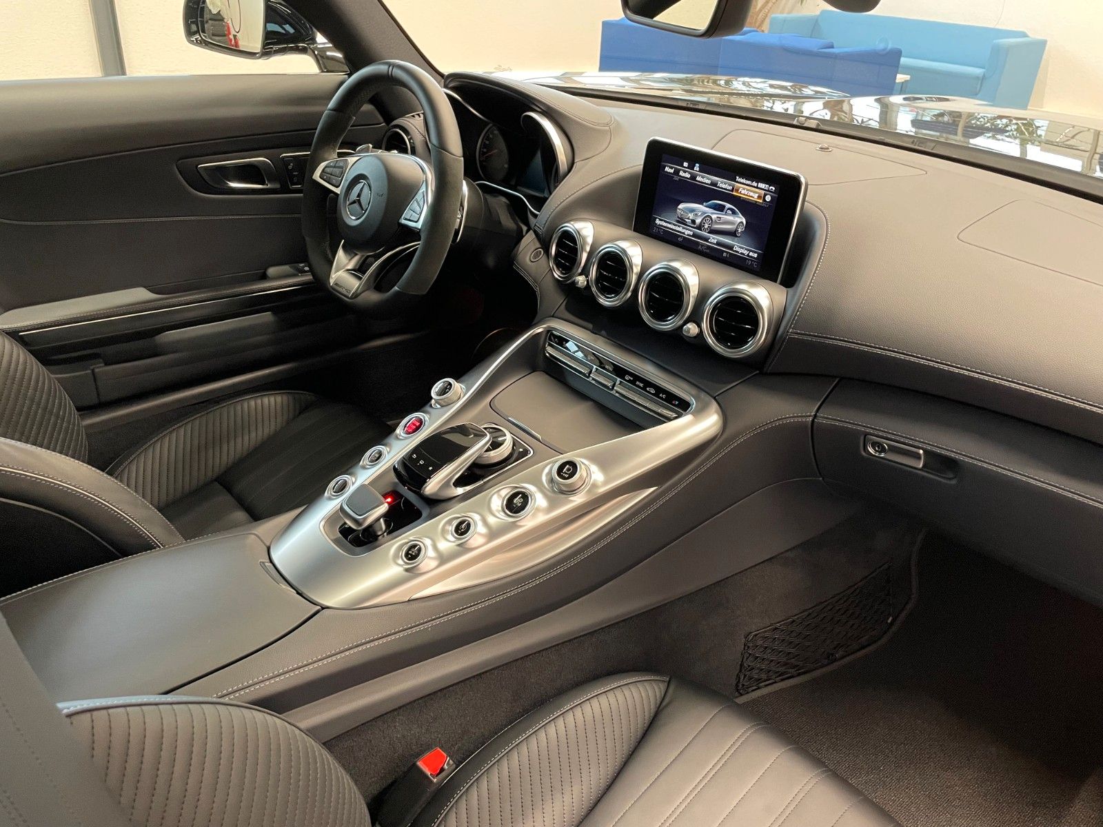 Fahrzeugabbildung Mercedes-Benz AMG GT Coupe*Pano*AMG Performance*Mwst.*