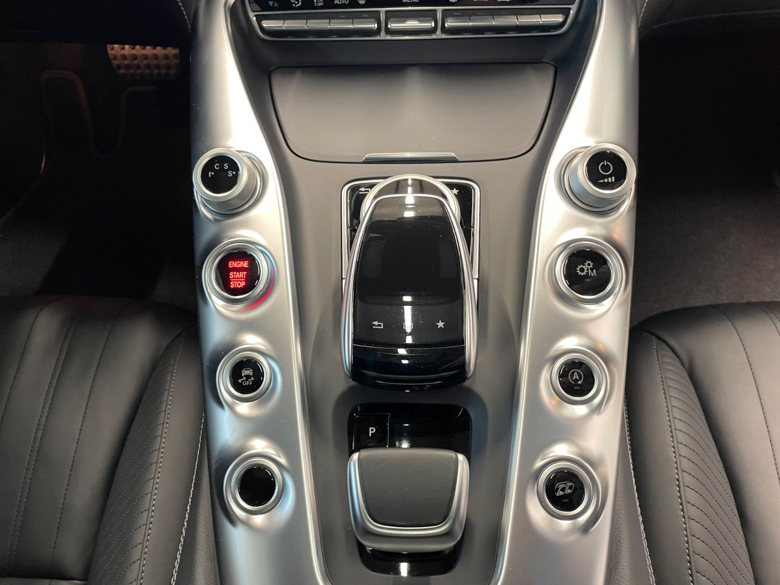 Fahrzeugabbildung Mercedes-Benz AMG GT Coupe*Pano*AMG Performance*Mwst.*