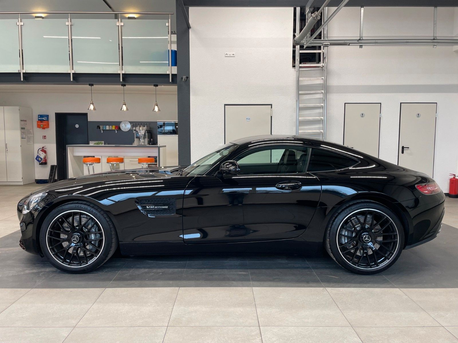 Fahrzeugabbildung Mercedes-Benz AMG GT Coupe*Pano*AMG Performance*Mwst.*