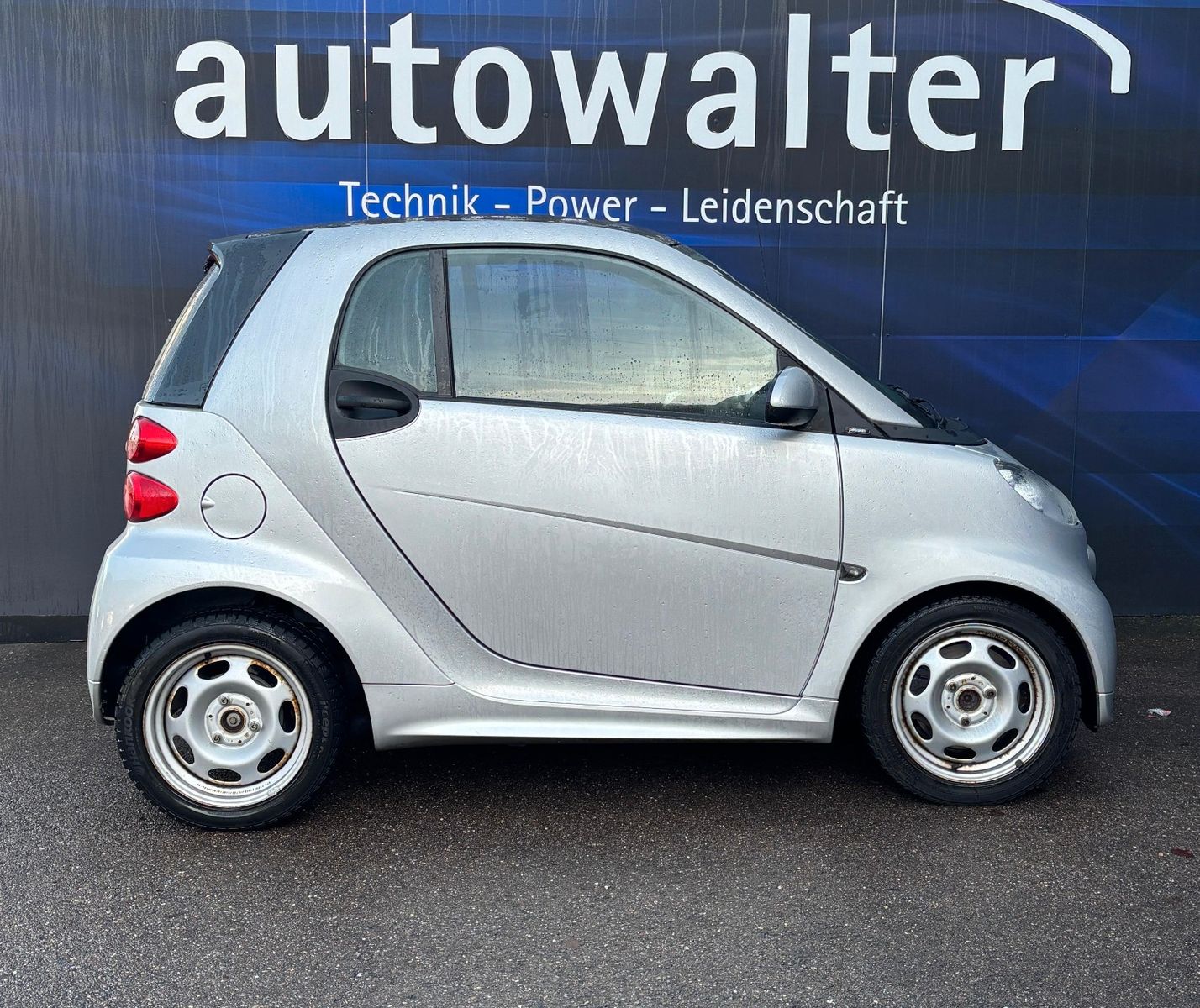 Fahrzeugabbildung Smart ForTwo fortwo coupe Micro Hybrid Drive 52 kW