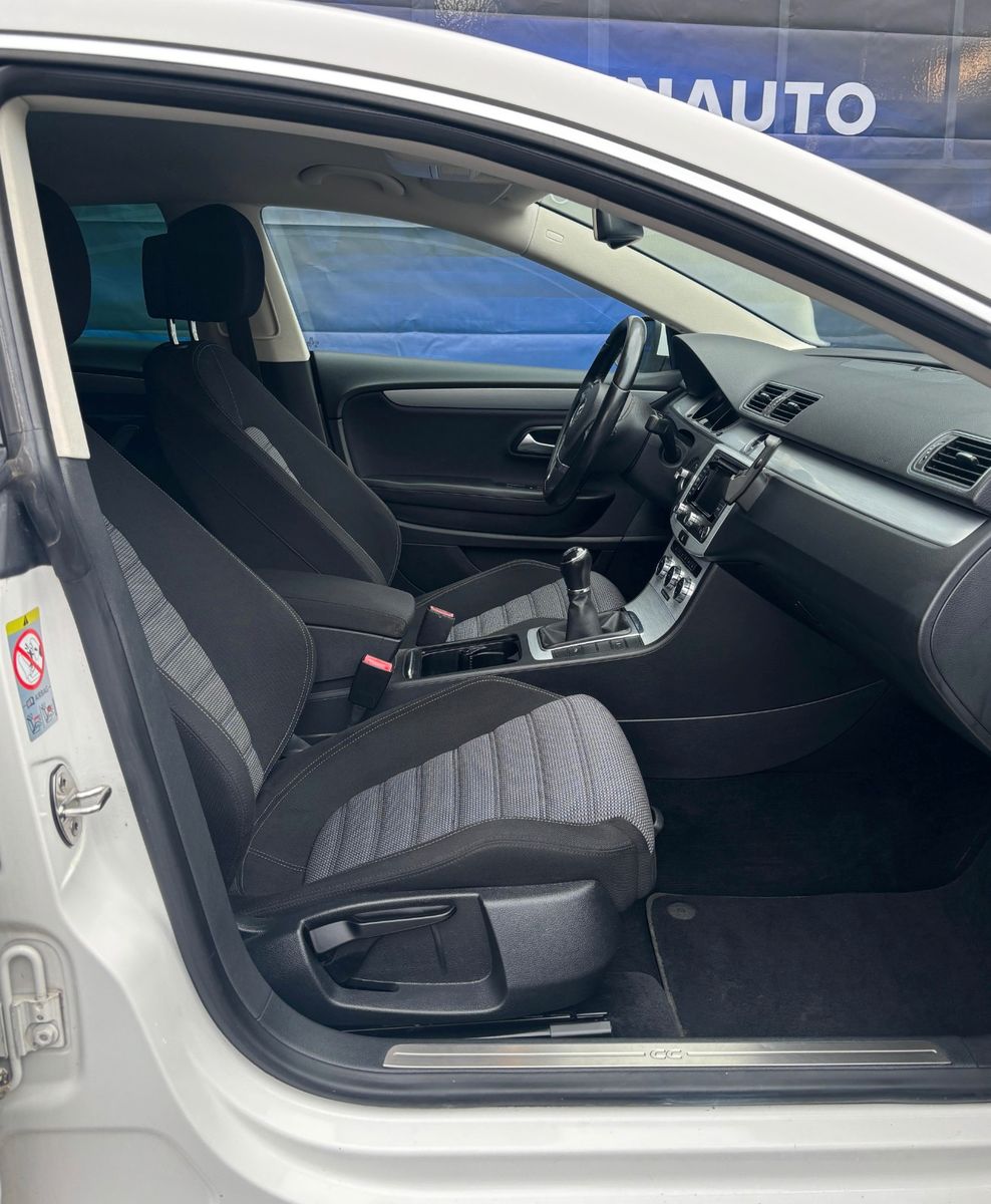 Fahrzeugabbildung Volkswagen CC Basis 2,0 TSI