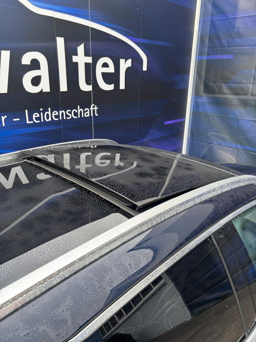 Fahrzeugabbildung Mercedes-Benz GLC 220d 4Matic Exclusiv,Panodach,AHK Schwenkbar