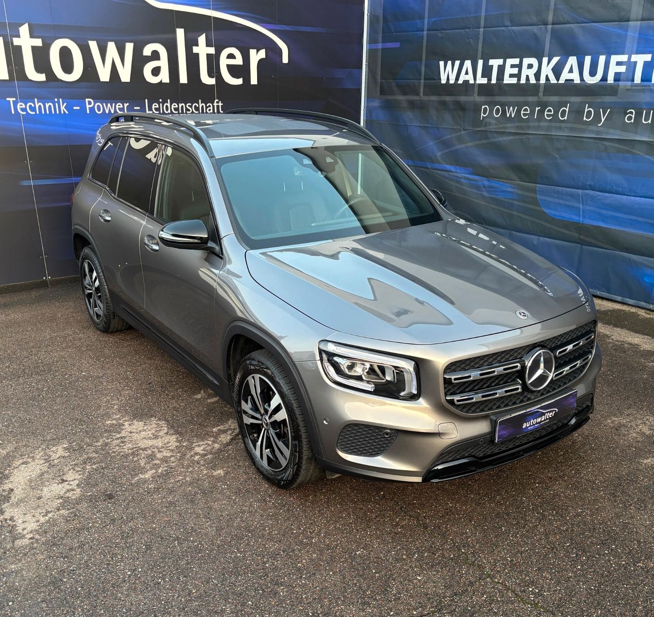 Fahrzeugabbildung Mercedes-Benz GLB 250 Progressive 4Matic