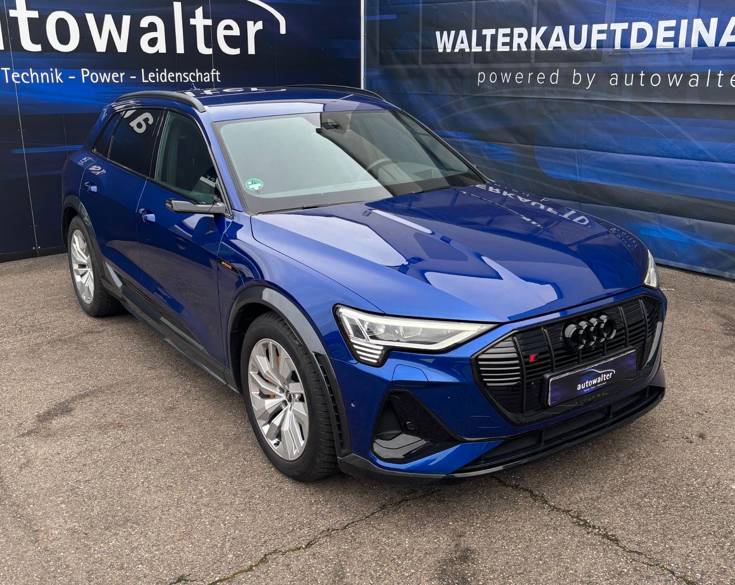 Fahrzeugabbildung Audi e-tron S quattro