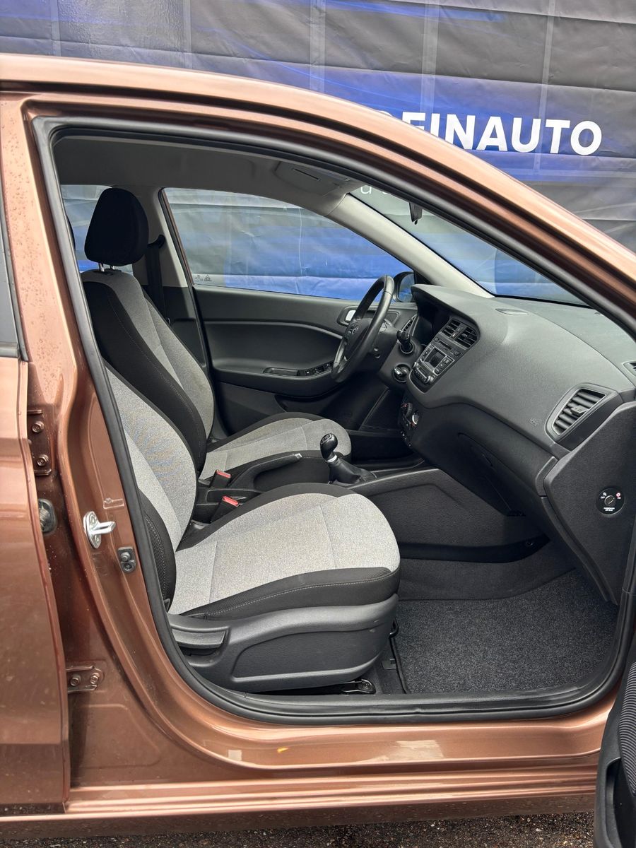 Fahrzeugabbildung Hyundai i20 ,Sitzheizung,Lenkradheizung