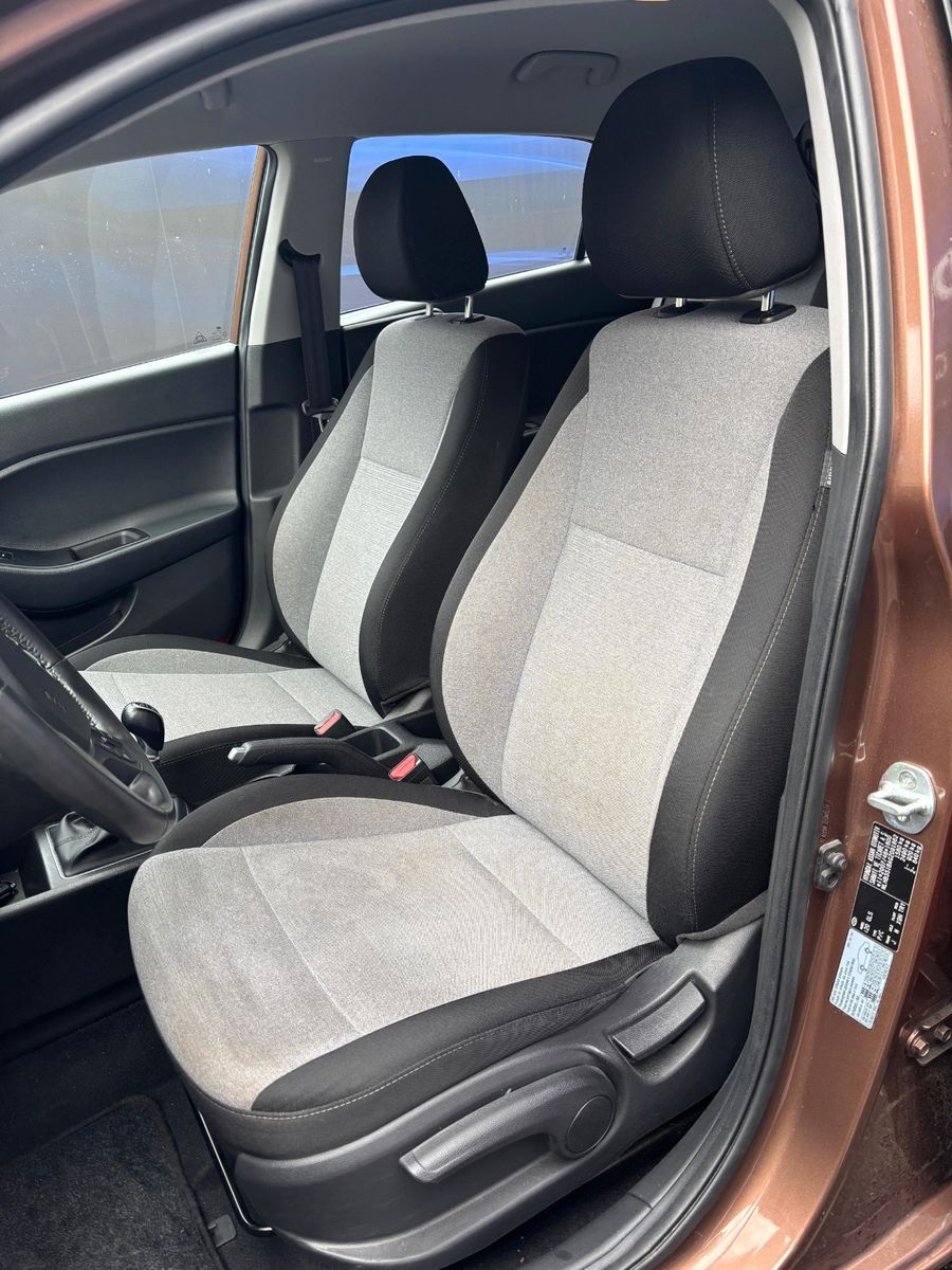 Fahrzeugabbildung Hyundai i20 ,Sitzheizung,Lenkradheizung