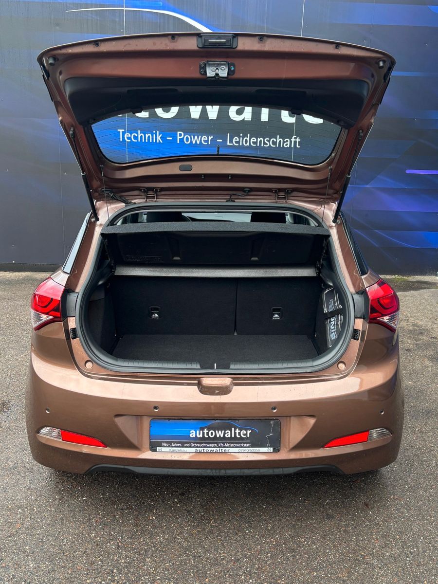 Fahrzeugabbildung Hyundai i20 ,Sitzheizung,Lenkradheizung