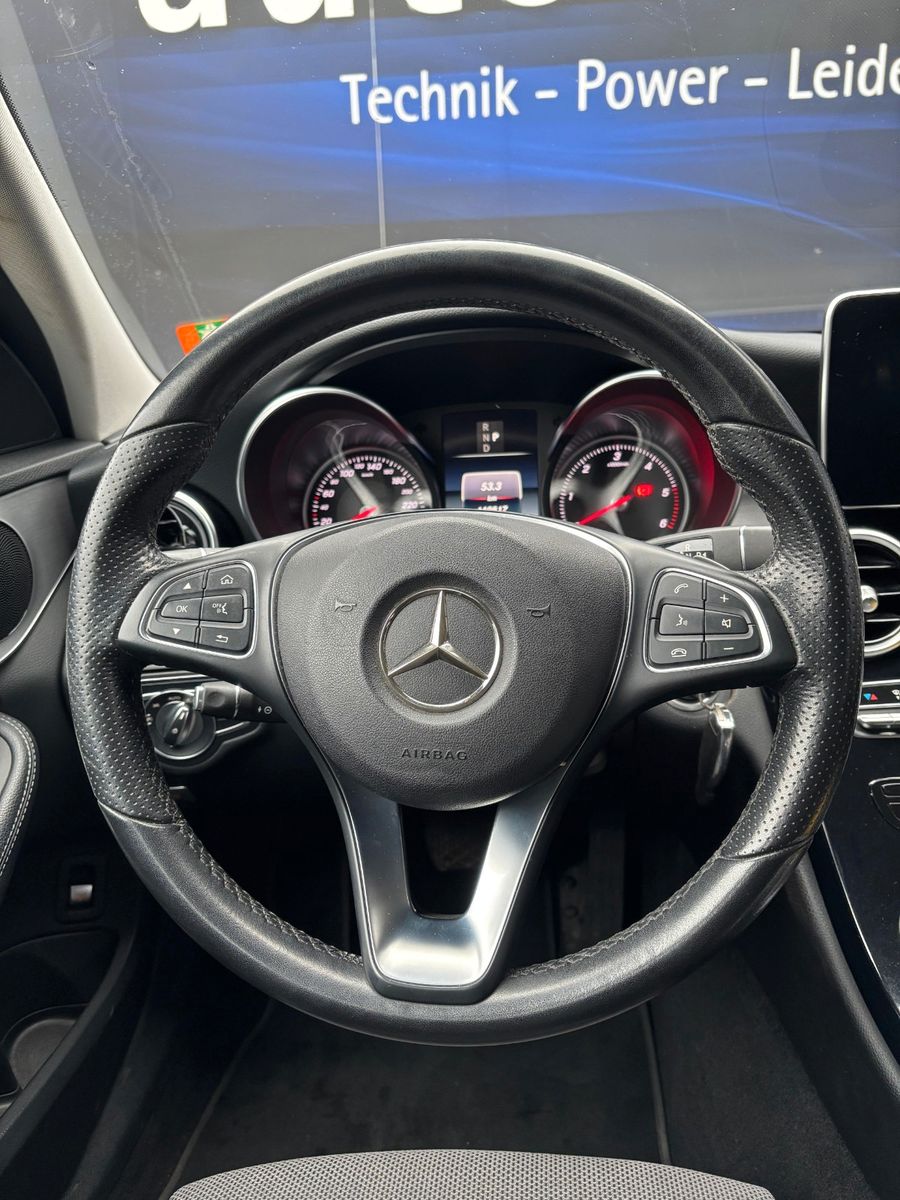 Fahrzeugabbildung Mercedes-Benz C 220 T d 4Matic,AHK Schwenkbar,