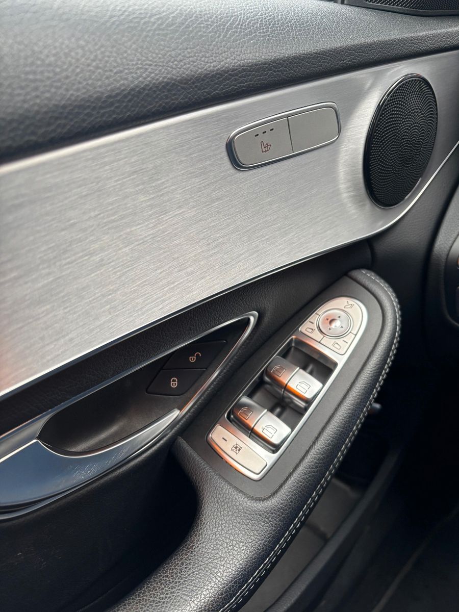 Fahrzeugabbildung Mercedes-Benz C 220 T d 4Matic,AHK Schwenkbar,