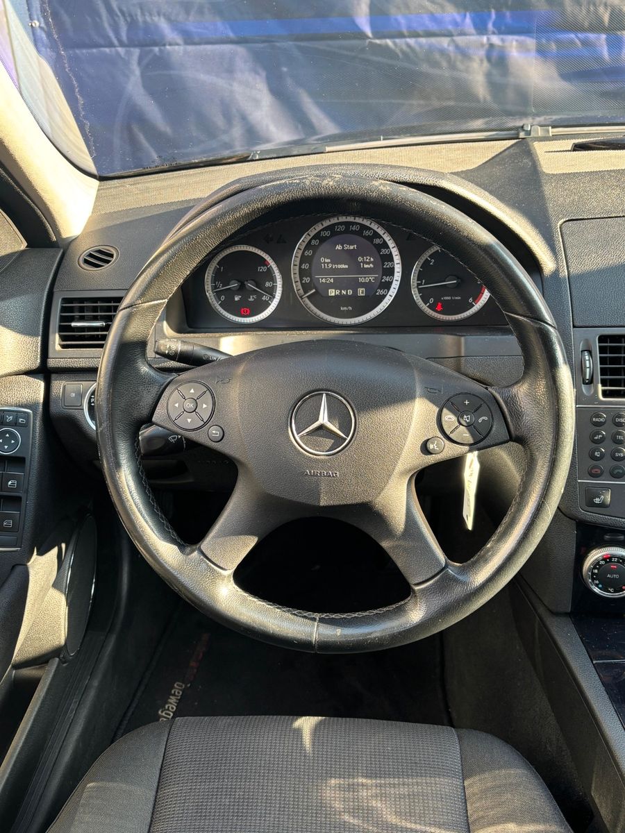 Fahrzeugabbildung Mercedes-Benz C 220 C Limousine C 220 CDI BlueEfficiency