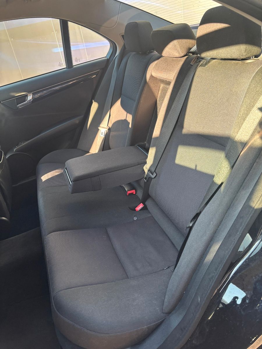 Fahrzeugabbildung Mercedes-Benz C 220 C Limousine C 220 CDI BlueEfficiency