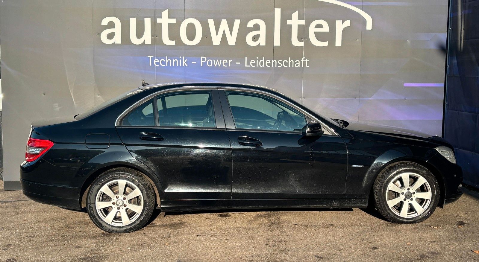 Fahrzeugabbildung Mercedes-Benz C 220 C Limousine C 220 CDI BlueEfficiency