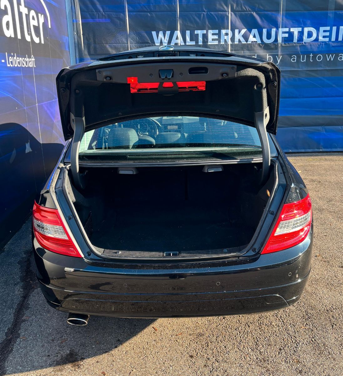 Fahrzeugabbildung Mercedes-Benz C 220 C Limousine C 220 CDI BlueEfficiency