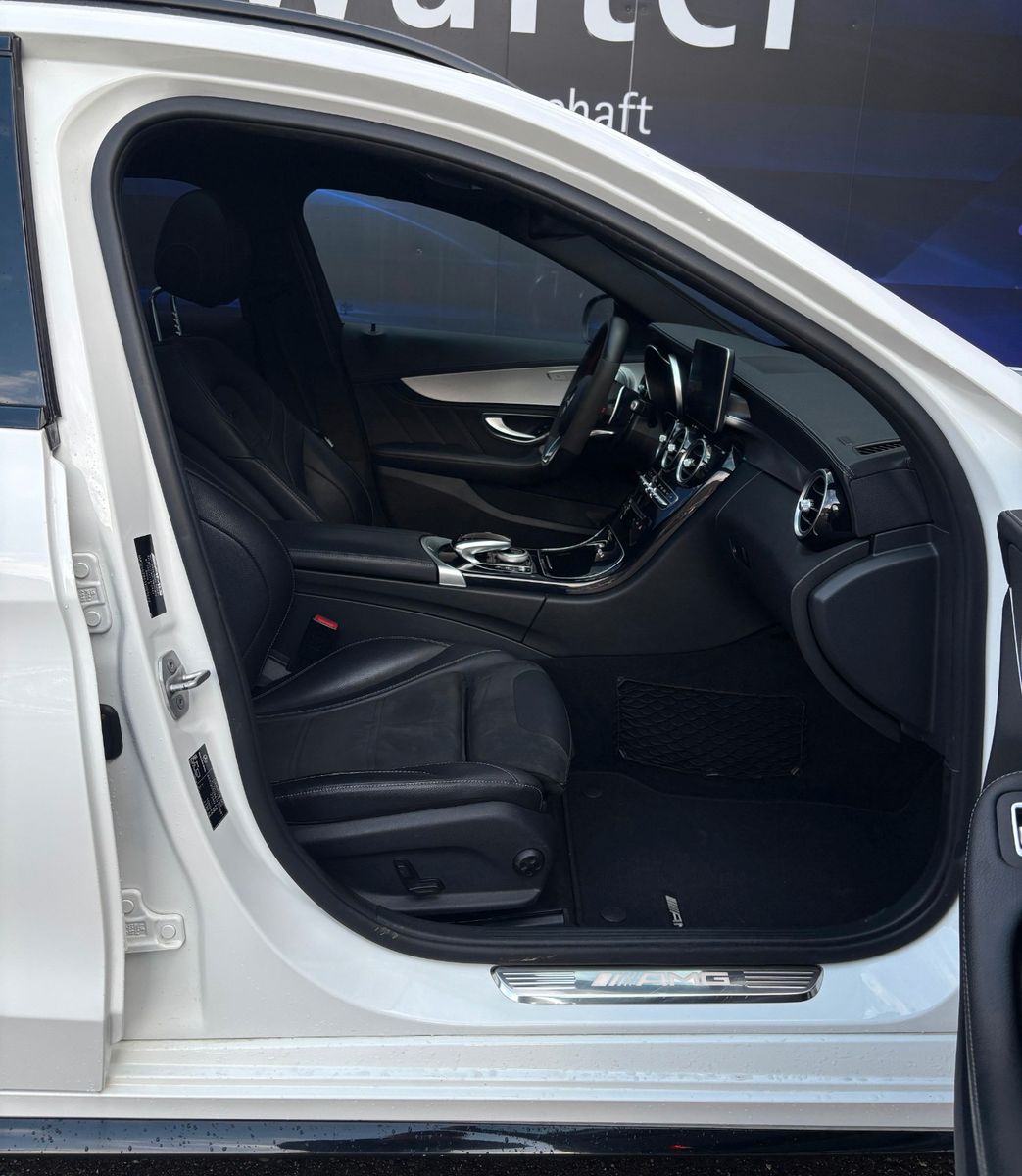 Fahrzeugabbildung Mercedes-Benz C 63 T AMG T-Modell