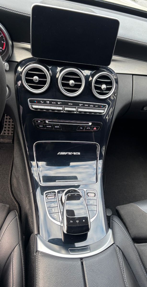 Fahrzeugabbildung Mercedes-Benz C 63 T AMG T-Modell