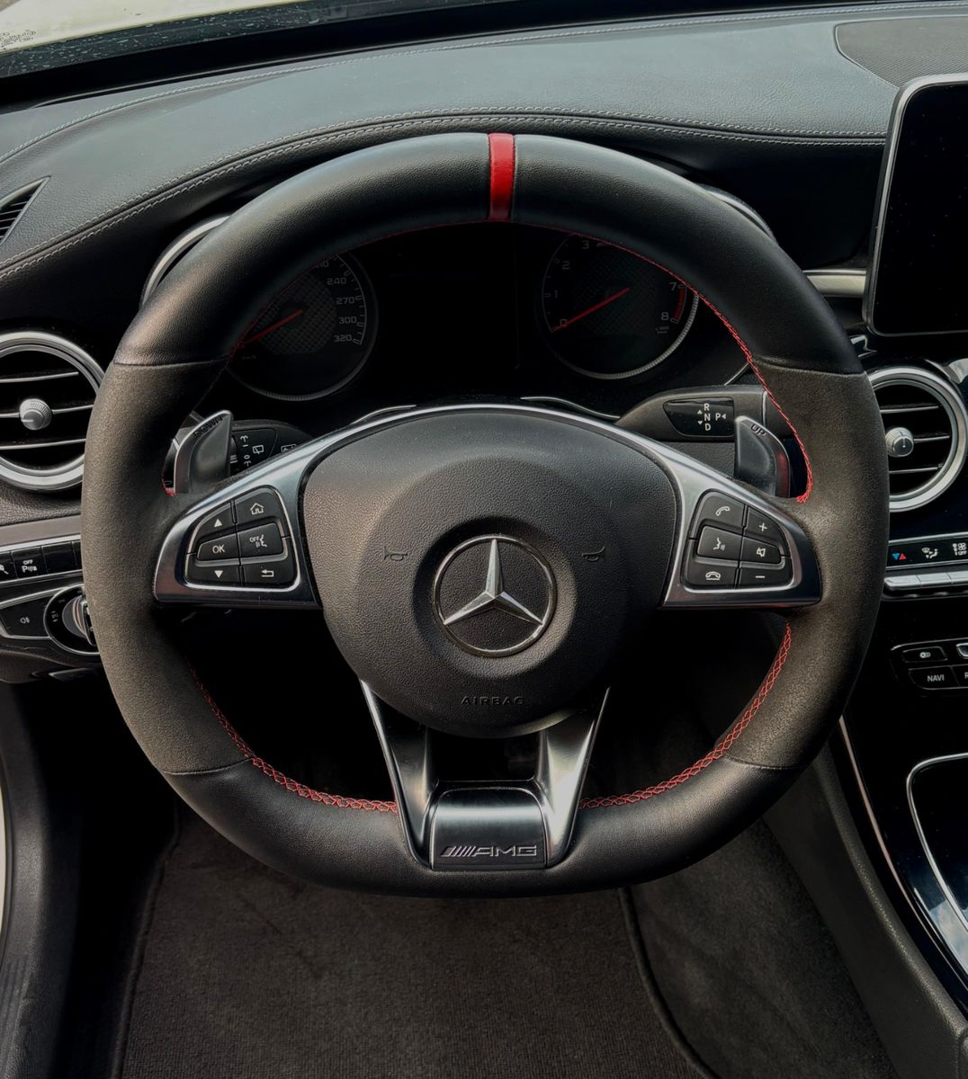 Fahrzeugabbildung Mercedes-Benz C 63 T AMG T-Modell