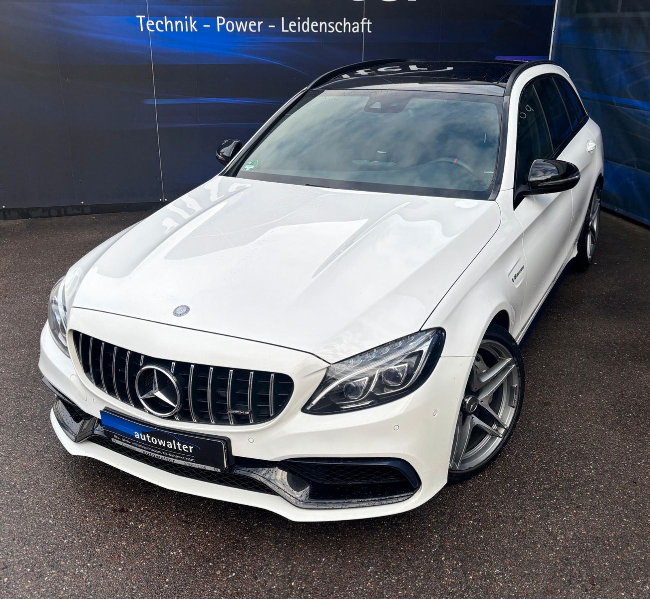 Fahrzeugabbildung Mercedes-Benz C 63 T AMG T-Modell
