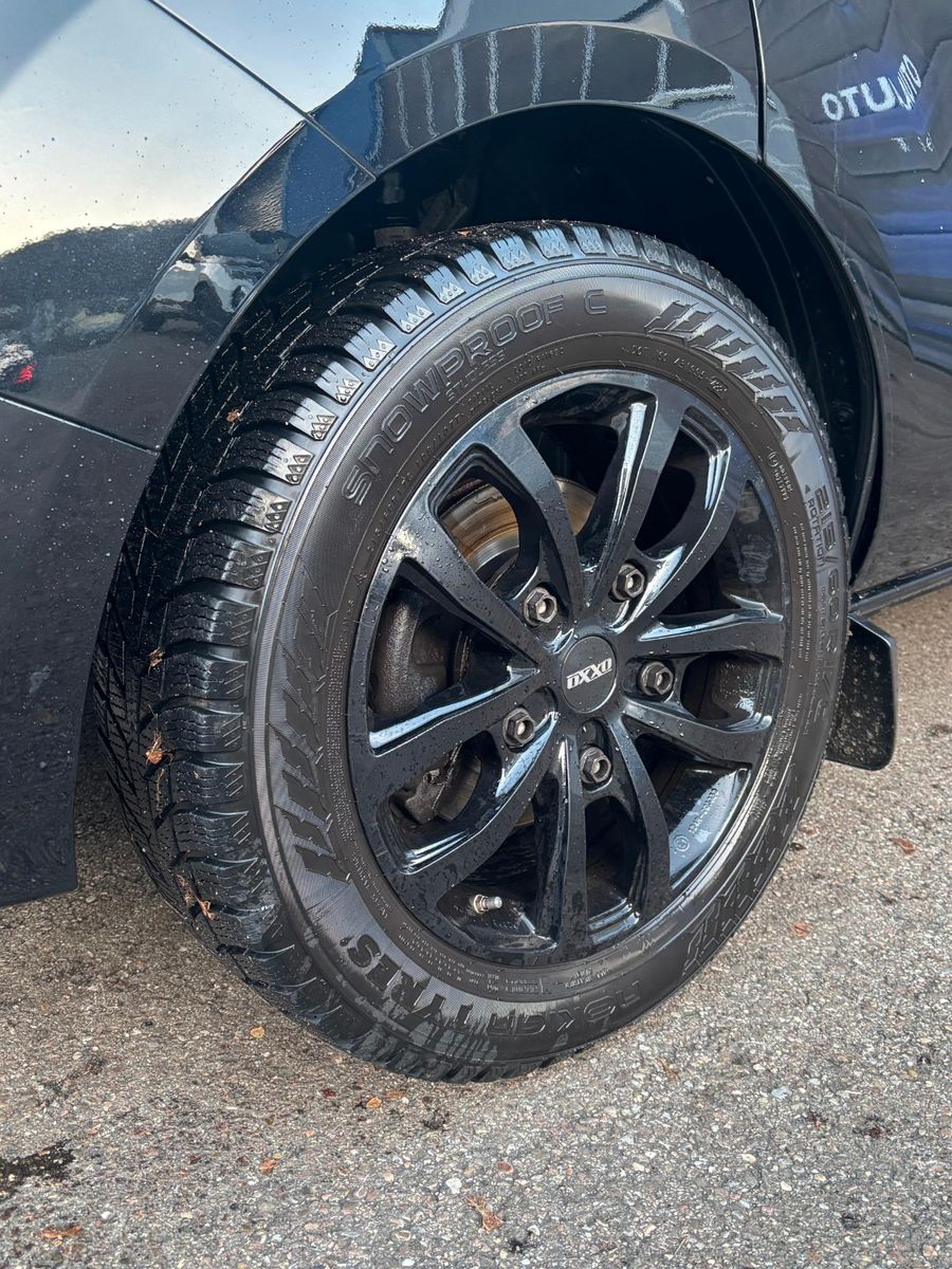 Fahrzeugabbildung Ford Transit Custom 8 Sitzer, Rückfahrkamera