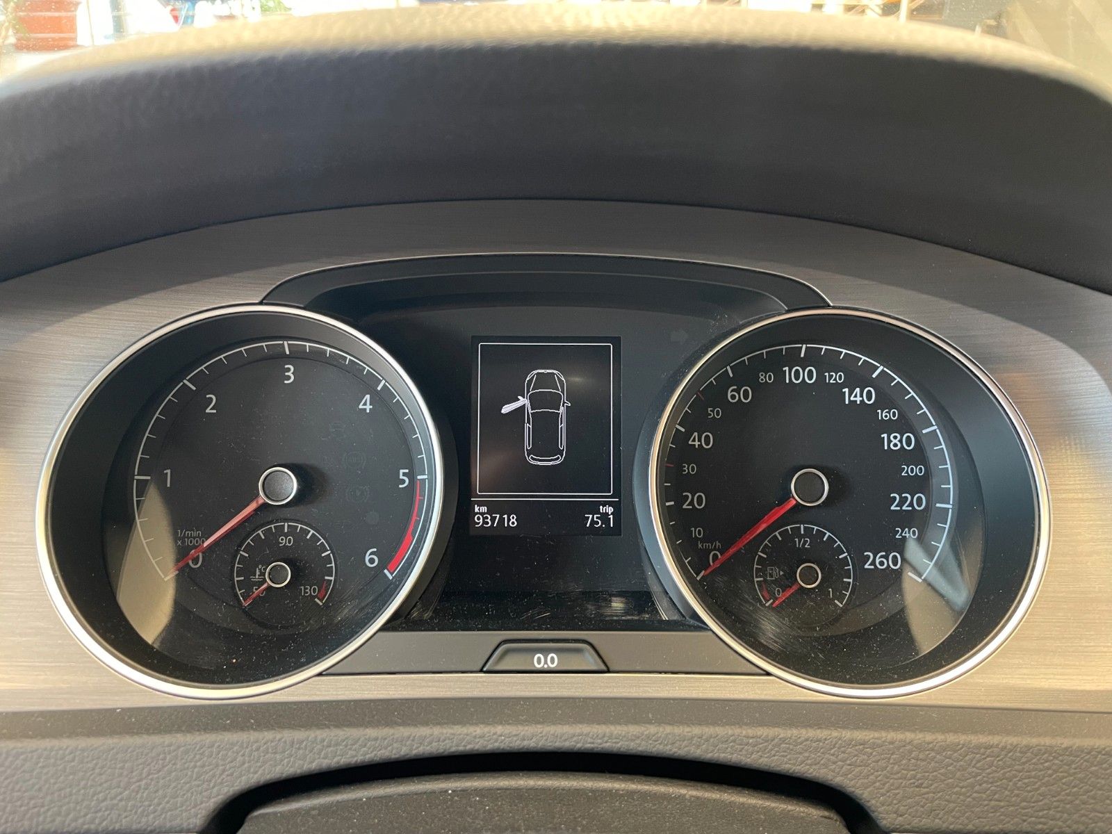 Fahrzeugabbildung Volkswagen Golf VII Lim. Comfortline*Xenon*Standheizung*TOP