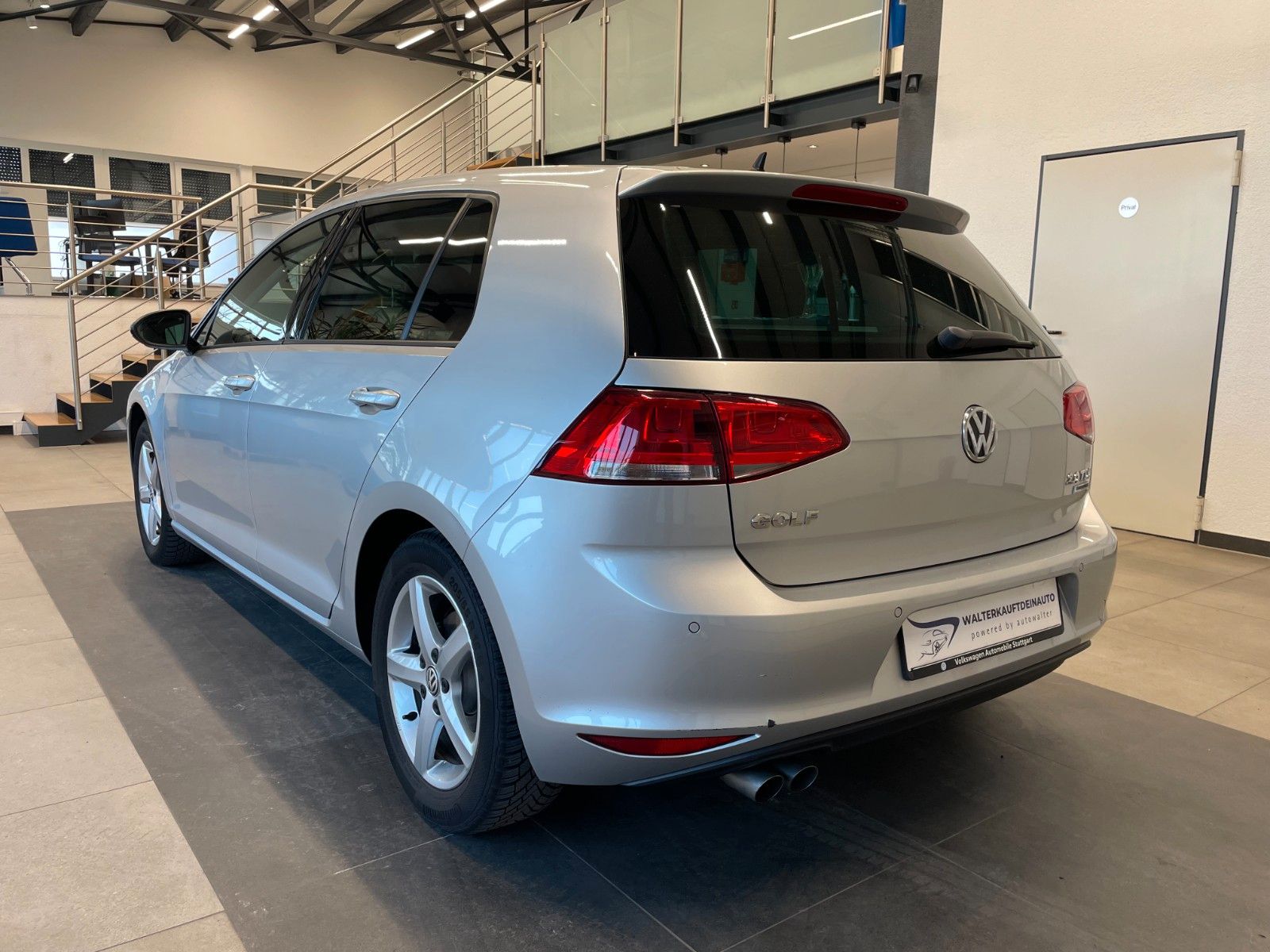 Fahrzeugabbildung Volkswagen Golf VII Lim. Comfortline*Xenon*Standheizung*TOP